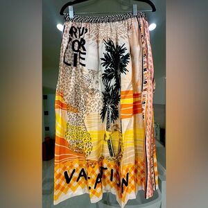 Me369 “vacation” skirt